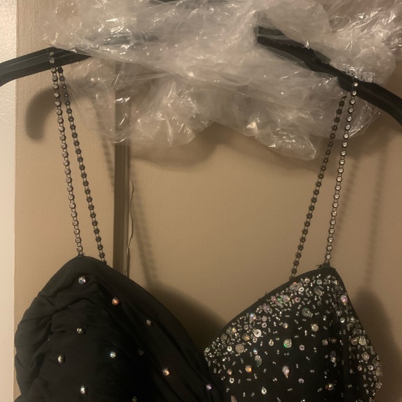 Prom - Picture 10 of 12